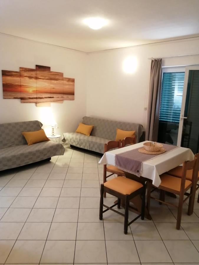 Apartments Ria Baška Voda Kültér fotó
