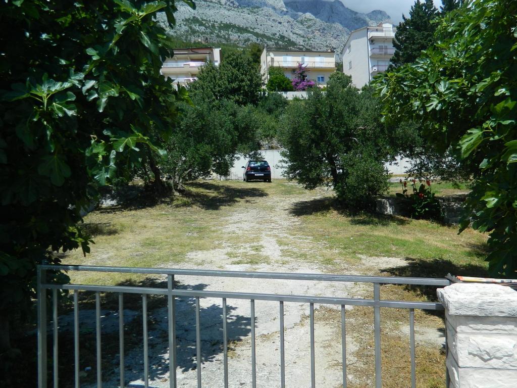 Apartments Ria Baška Voda Kültér fotó