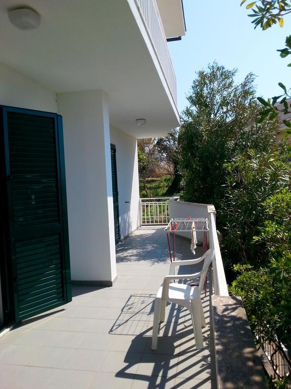Apartments Ria Baška Voda Kültér fotó
